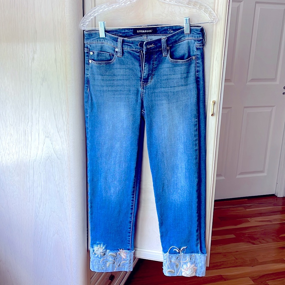 Liverpool Cropped Straight Jeans